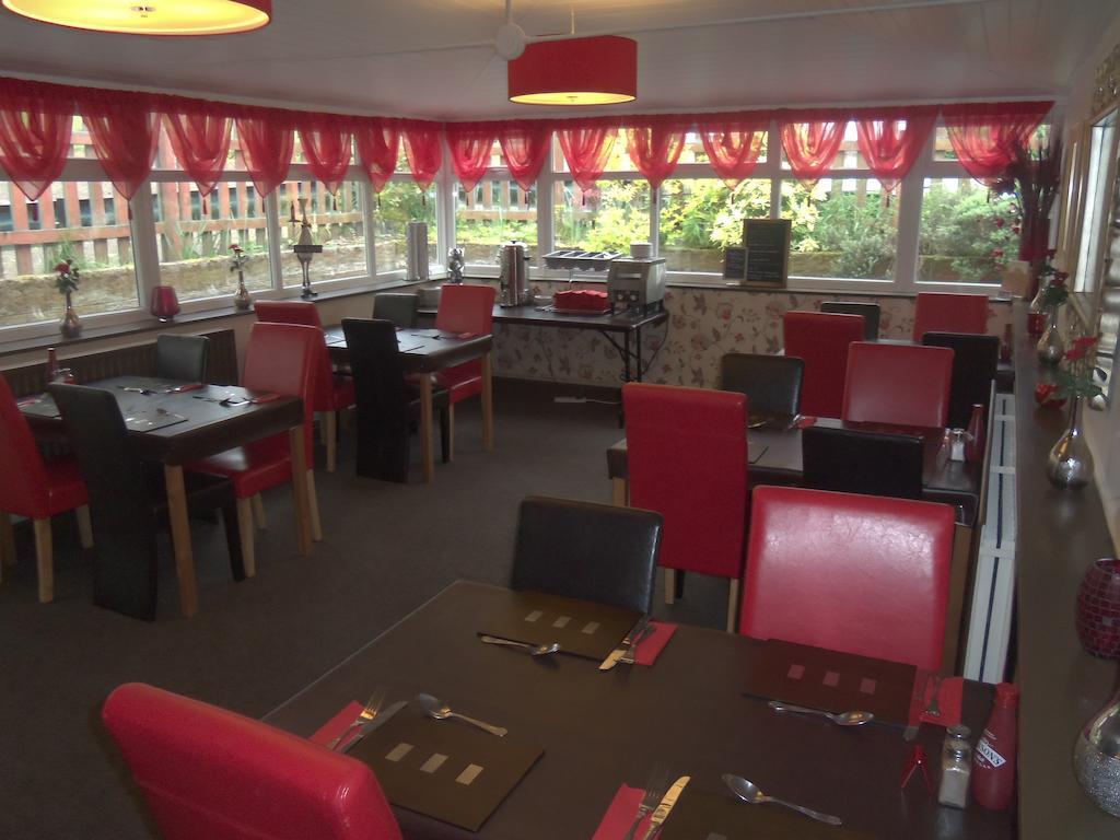The Cross Inn Cauldon ภายนอก รูปภาพ