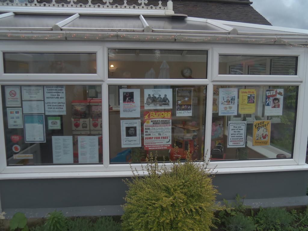 The Cross Inn Cauldon ภายนอก รูปภาพ